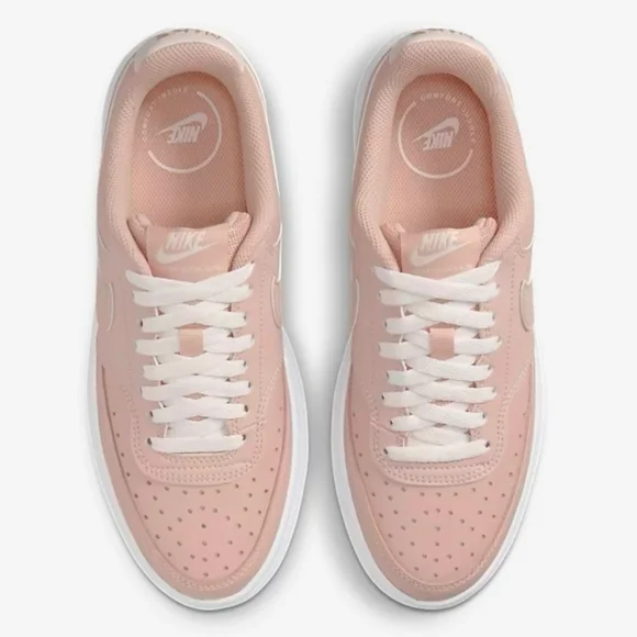 Nike Women's Athletic Shoes in Pink and White - Picture 5 of 10